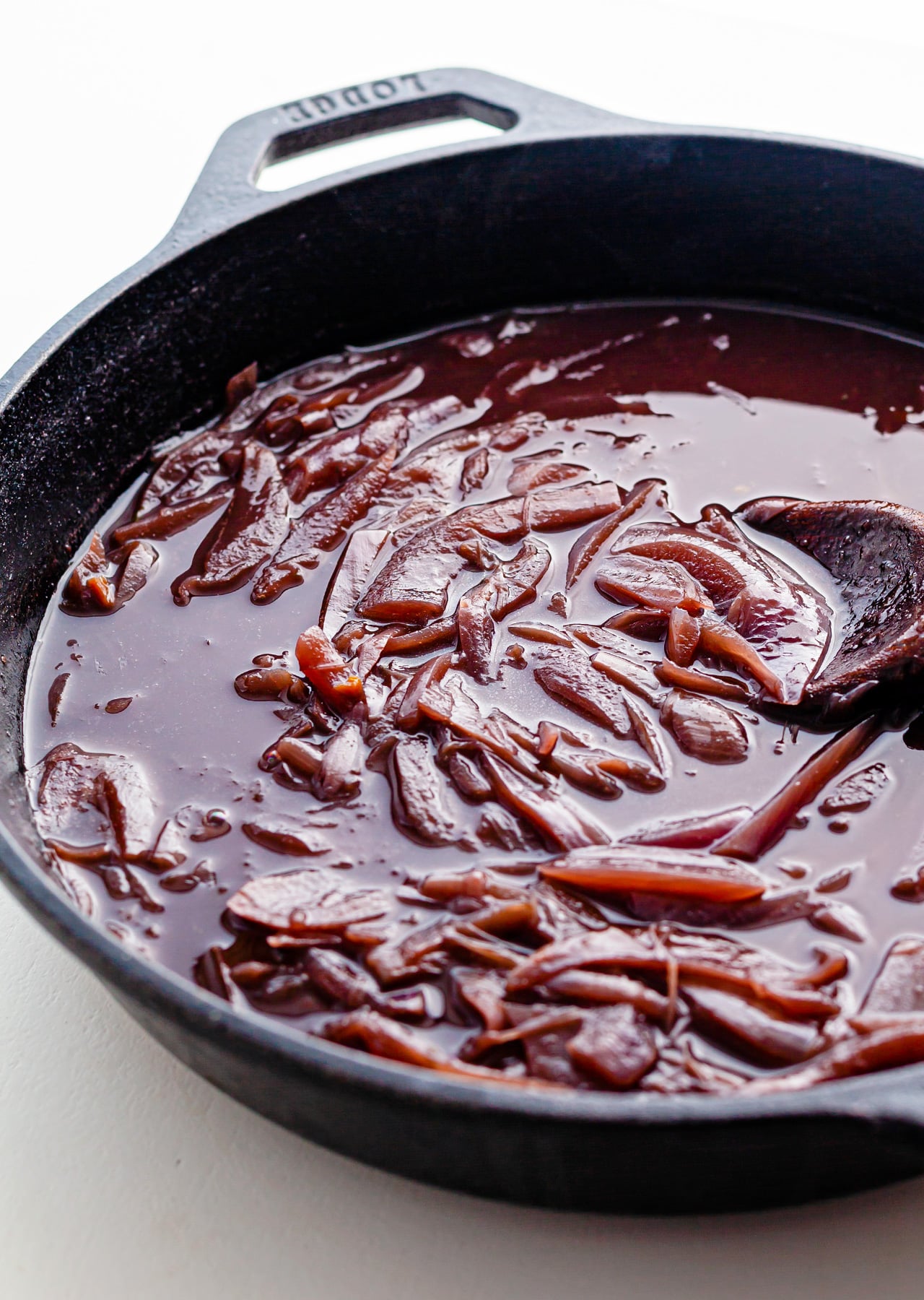 Red Onion Gravy - So Vegan